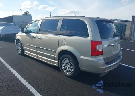 2016 Chrysler Town & Country Touring-L from USA, damaged, VIN 2C4RC1CG2GR283224